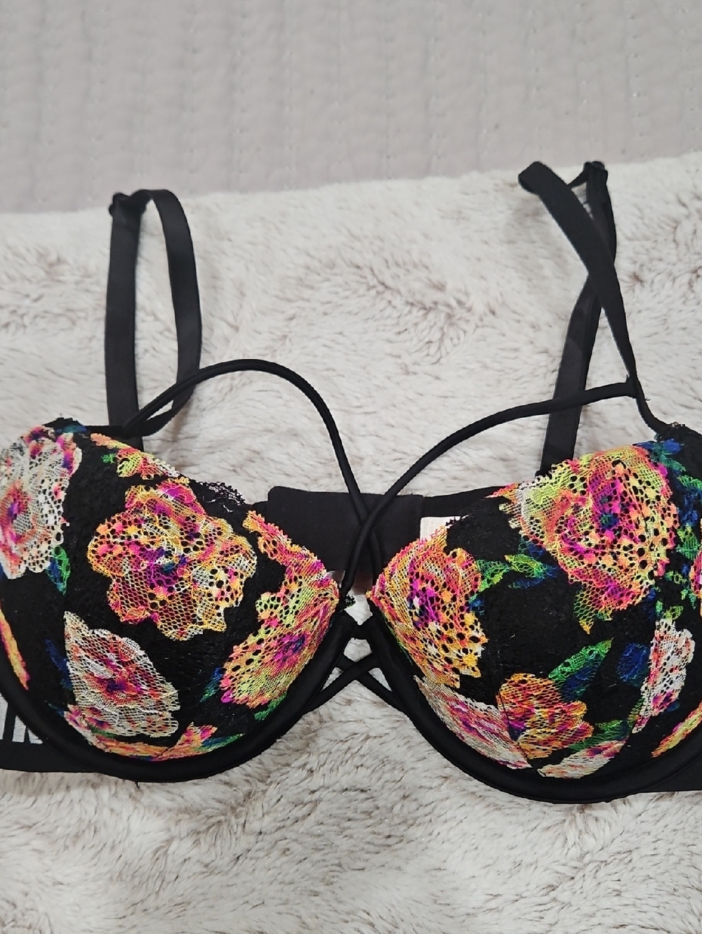 PINK Victoria's Secret Black Push-Up Bra with Multicolor Floral Lace